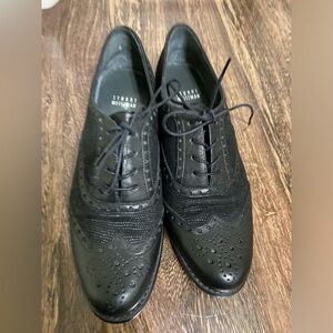 Stuart Weitzman Black Oxford Shoes with Broguing